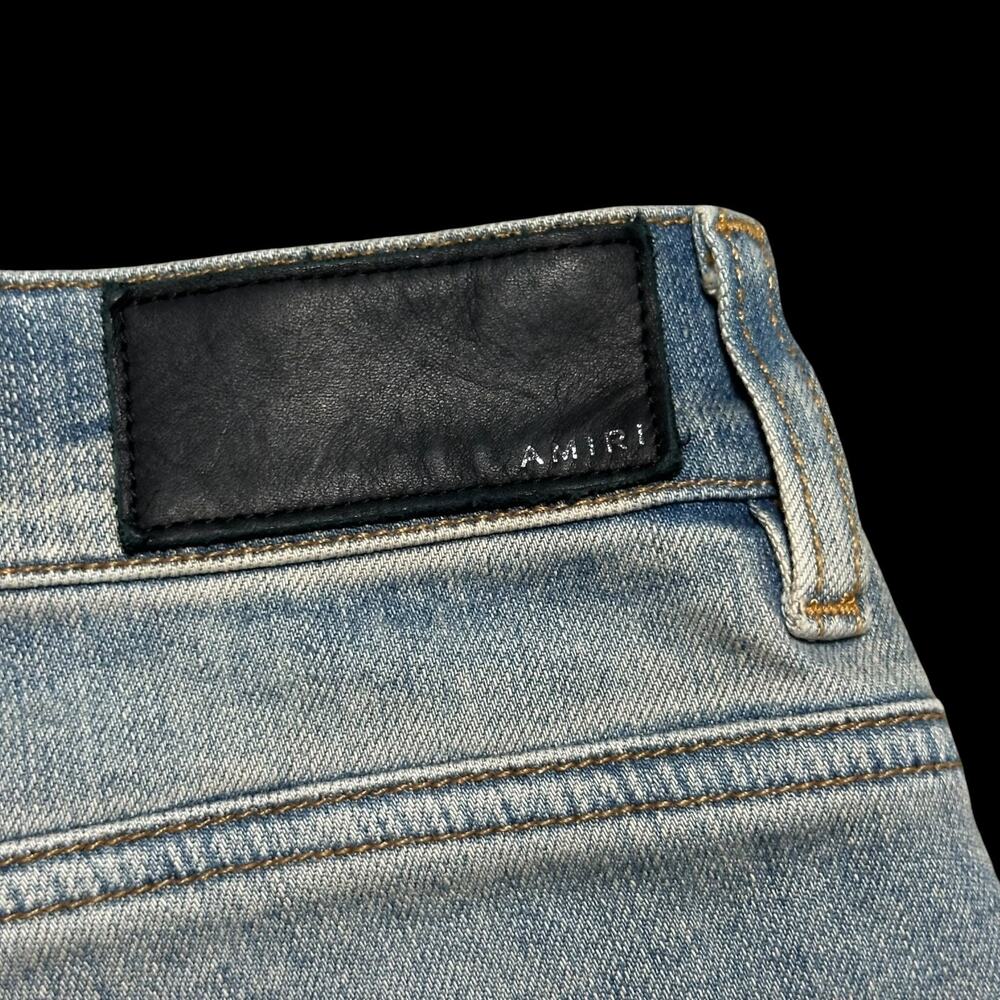 $1390 Amiri Men's Artpatch Distressed Jeans Light Denim Embelished Blue Sz 33 - Picture 13 of 14